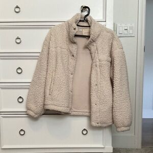 #0411 Cream Zip Up Size S Brand Thread and Supply